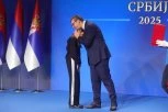 ZBOG ĆERKE MILORADA MILINKOVIĆA SVI PLAČU: Vučić joj uručio ORDEN, a onda se u sali prolomio APLAUZ! (VIDEO)