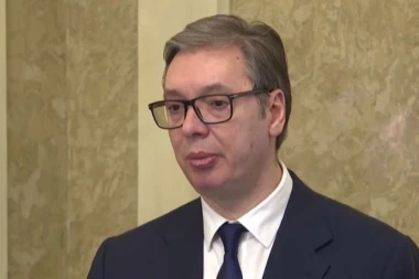 "MOJ STAV SE NIJE PROMENIO PO PITANJU PRELAZNE VLADE, NITI ĆE GA ULICA MENJATI"! Vučić: "Do vlasti samo preko izbora"!