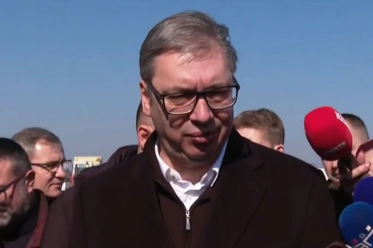 VUČIĆ U POSETI BRANIČEVSKOM OKRUGU: Male porodične kompanije su ključ, one održavaju zdravu ekonomiju (VIDEO)