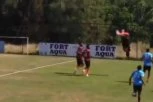 AU, ŠTA JE OVO LJUDI MOJI!? Projektil sa pola terena - Već sada imamo gol godine! (VIDEO)