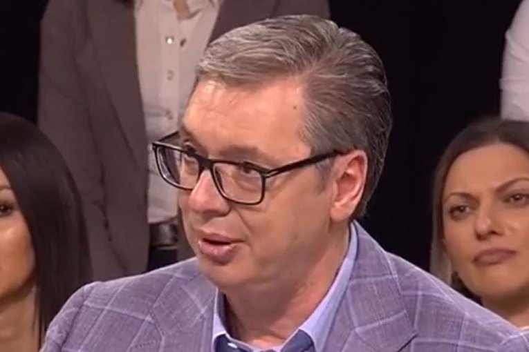 "SVAKO POLUVREME I SVAKI MINUT SAMO ZA SRBIJU" Vučić poručio: Mile, srećno u sredu, a nama od četvrtka