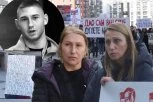 OD TOG JUTRA ŽIVOT MI JE POSTAO PAKAO! Potresne reči majke ubijenog MMA borca: "Čekamo godinu dana na istinu oko ubice, na pravdu!" (VIDEO)