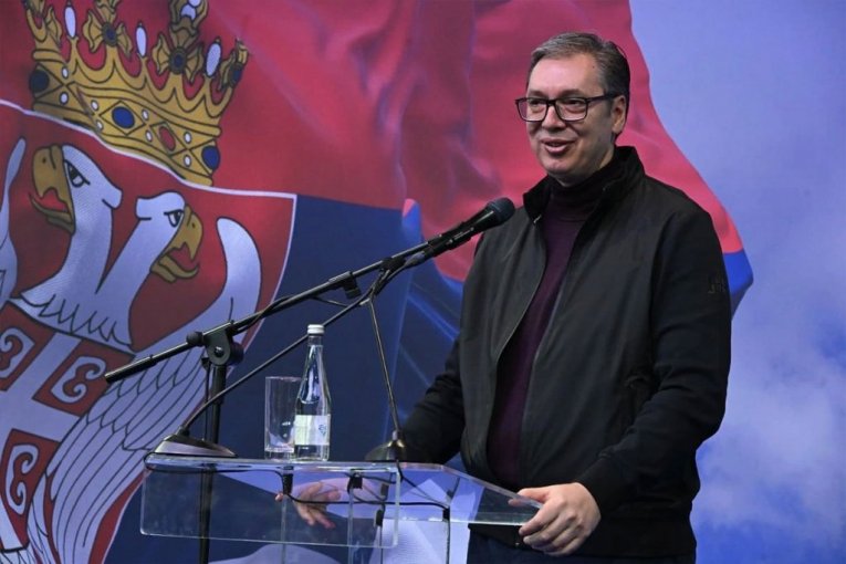 VIDIMO SE U BEOGRADU! Vučić sa velikog narodnog skupa u Boru pozvao celu Srbiju u prestonicu: DA IM POKAŽEMO DA SRBIJA NIJE ŠAKA ZOBI (VIDEO)