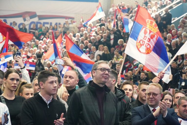 POSLE OBOJENE IDE KONTRAREVOLUCIJA! Vučić: Hoćete referendum - dobićete ga! Hoćete izbore - imaćete ih i pobedićemo vas još ubedljivije!