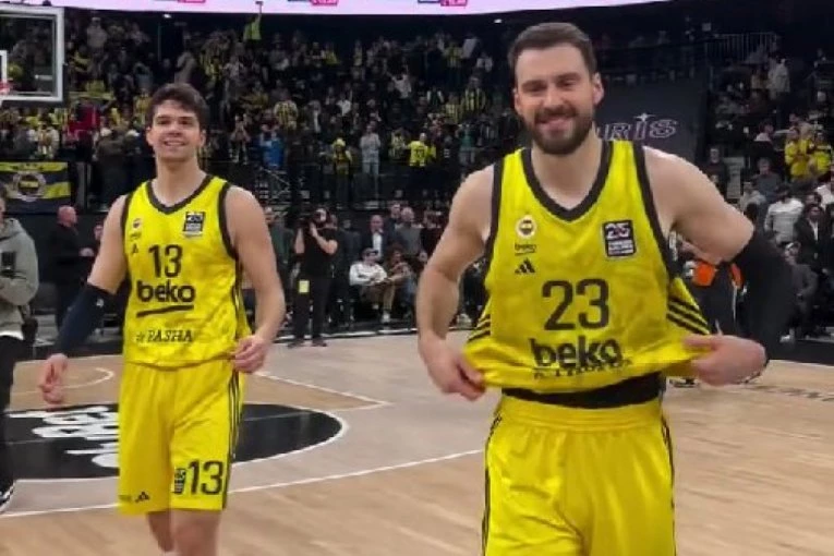 FENER SLAVIO U PARIZU: Gudurić odigrao za Zvezdu Meridianbet i Partizan - plej-of je tako blizu!