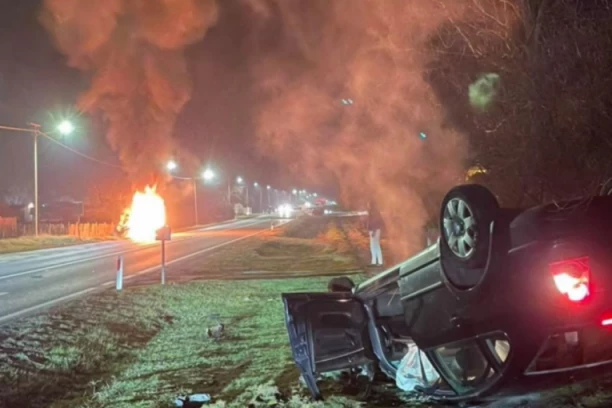 MAJKA I ĆERKA ŽIVE GORELE U PREVRNUTOM AUTOMOBILU: Pijan se zakucao u njihovo vozilo kod Subotice!