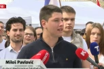 UŽIVO IZ PIONIRSKOG PARKA: Studenti koji žele da uče istakli svoje zahteve, Miloš Pavlović postavio pitanje REKTORU Univerziteta u Beogradu (VIDEO)