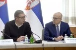 VUČEVIĆ: Važno što je Vučić trenutno u SAD i što će 9. maja biti u Moskvi!