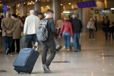 STRANAC ŠOKIRAN JEDNIM TROŠKOM U BEOGRADU: Video je samo kod nas, "MENI JE OVO MISTERIJA"