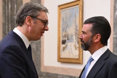 VUČIĆ DAO VELIKI INTERVJU TRAMPU DŽUNIORU, EVO KAD ĆE BITI OBJAVLJEN: Ako se čvrsto držite svojih uverenja, niko ne može da vam naudi! (VIDEO)