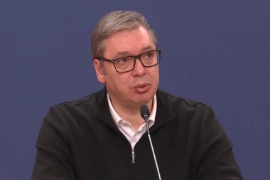 POVREĐENO 56,  UHAPŠENE 22 OSOBE! Vučić: "Bilo je besa i gneva prema vlasti, ali nije bilo poginulih i teže povređenih"!