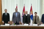 SEDNICA VLADE SRBIJE POČELA MINUTOM ĆUTANJA ZA NASTRADALE U MAKEDONIJI: Prisustvuje predsednik Vučić!