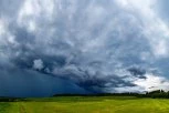 "TRI DANA SKORO NEĆEMO VIDETI SUNCE": Alarmantno upozorenje meteorologa na PRLJAVE KIŠE I SNEG