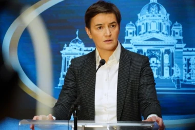 BRNABIĆ "DEMOLIRALA" CRTA STRUČNJAKE: Ne brinite, Srbija nastavlja da napreduje