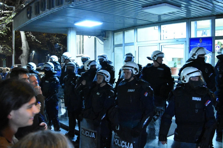 UHAPŠEN JOŠ JEDAN NAPADAČ NA GRADONAČELNIKA NIŠA! Oglasio se MUP!