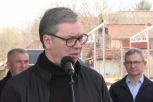 VUČIĆ U TOPLIČKOM I JABLANIČKOM OKRUGU! Obilazi fabriku za preradu voća u Bojniku!