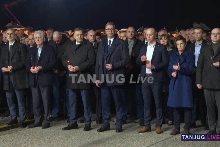 PREDSEDNIK VUČIĆ NA OBELEŽAVANJU DANA SEĆANJA NA STRADALE U NATO AGRESIJI! Velika svečanost u Batajnici!