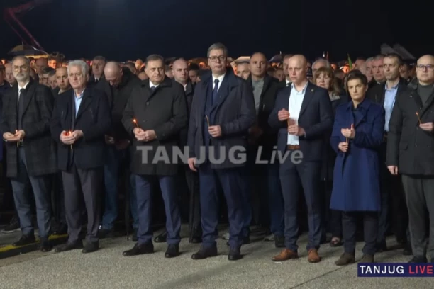 PREDSEDNIK VUČIĆ NA OBELEŽAVANJU DANA SEĆANJA NA STRADALE U NATO AGRESIJI! Patrijah Porfirije služio parastos!