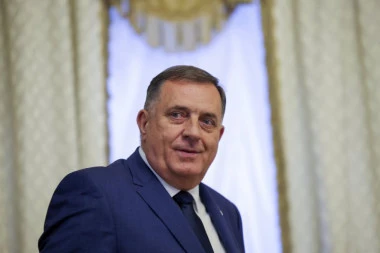 "MOSKVA JE LEP GRAD": Dodik doputovao u glavni grad Rusije, pa na društvenim mrežama ostavio neobičnu poruku