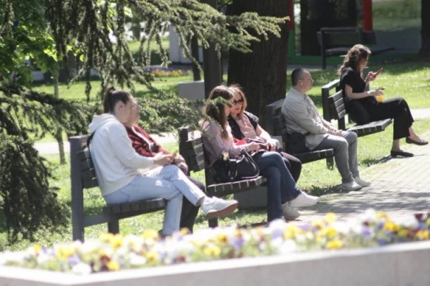 TEMPERATURA KAO USRED LETA! Danas ćemo se kuvati, ali uskoro stiže potpuna promena vremena, EVO i kada!