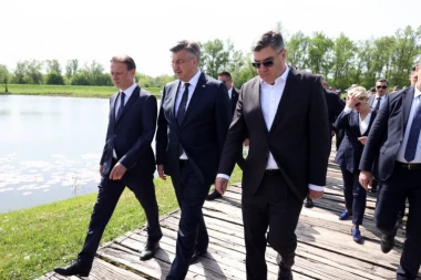 ŠOK U JASENOVCU! Na obeležavanju 80. godišnjice proboja logoraša zabeležena nezamisliva situacija (VIDEO)