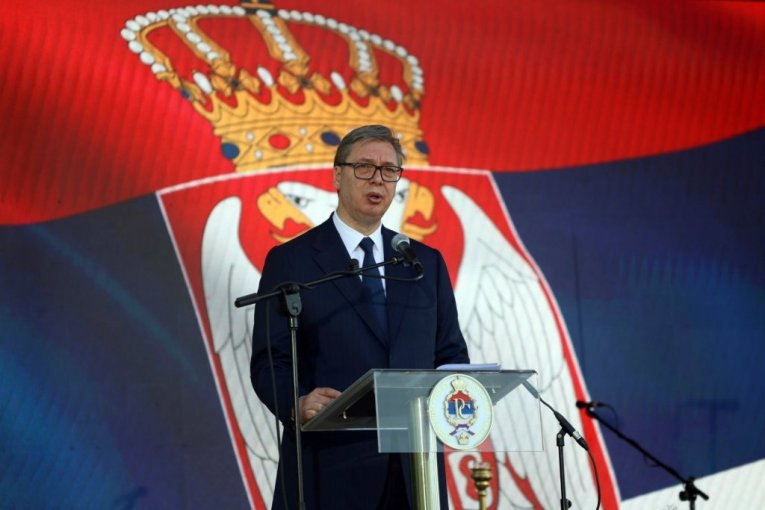 IZBORIĆEMO SE ZA PRAVDU, SVI ZAJEDNO - NIKADA NEĆEMO ODUSTATI! Moćna Vučićeva poruka građanima iz Amerike! (VIDEO)