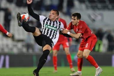PARTIZAN RUTINSKI U HUMSKOJ! Crno-beli bez problema došli do pobede nad Kragujevčanima!