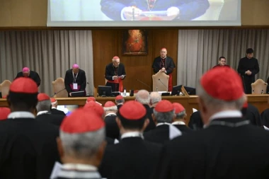 BROJ KARDINALA OPADA! Sada je na spisku 133 - oni će da izaberu NOVOG PAPU!