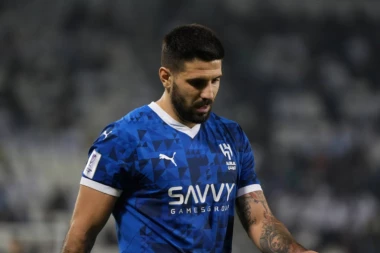 MITROVIĆ NAPUŠTA AL-HILAL? Saudijci ne žale novac za slavnog napadača, SVI SE PITAJU KOLIKO ĆE TO UTICATI NA SRBINA!