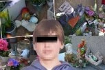 ANĐELI NOSE NJIHOVA IMENA! Potresni prizori na grobovima dece ubijene u Ribnikaru: "Život bez tebe je najgora kazna, ljubav je duboka i bol je preveliki!" (FOTO)