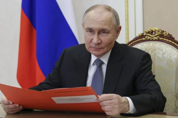 FRANCUZI RATUJU NA NAŠOJ STRANI, JAVNA JE TAJNA DA NAS POLA EVROPE PODRŽAVA! Putin raskrinkao lažno jedinstvo starog kontinenta po pitanju rata u Ukrajini, sprema se veliki preokret
