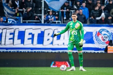 BRAVO! Petrović kandidat za najboljeg golmana u Francuskoj