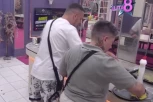 AU OVO ĆE JE ZABOLETI: Gastoz iza Anđelinih leđa PONOVO KOMUNICIRA sa Matorom - prizor će vas ŠOKIRATI! (FOTO)