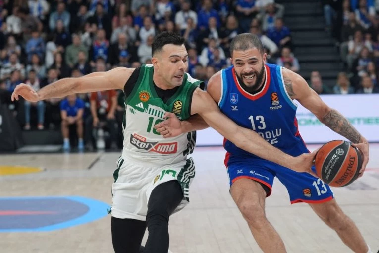 PROBUDIO SE KENDRIK NAN: Panatinaikos nakon drame vratio brejk Efesu, na korak su od fajnal fora!