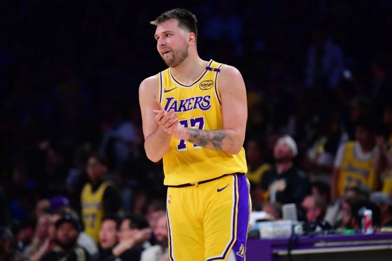 ON JE KRIV ZA SVE: NBA legenda udarila na Dončića - usledila je i burna reakcija navijača! (VIDEO)