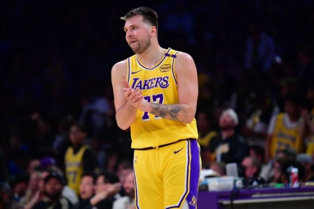 ON JE KRIV ZA SVE: NBA legenda udarila na Dončića - usledila je i burna reakcija navijača! (VIDEO)