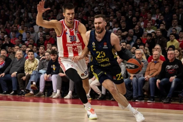 GDE ĆE GUDURIĆ IGRATI SLEDEĆE SEZONE? Dok Zvezda čeka, Srbin je blizu jako važne odluke!