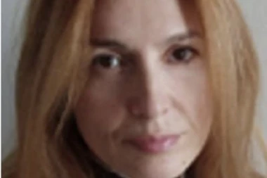 ĆERKA prijatelja Milana iz Žikine dinastije udata je za TATINOG kolegu: Zajedno su radili u pozorištu, a evo kako ona izgleda danas!