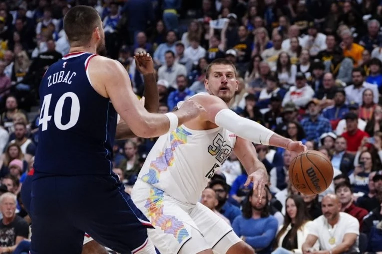 NAPETO OD STARTA! Denver u prednosti, Bogdan i ekipa im dišu za vratom!