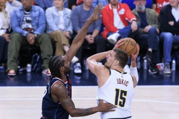 DENVER SRLJA KA PROVALIJI! Klipersi kaznili sve greške!