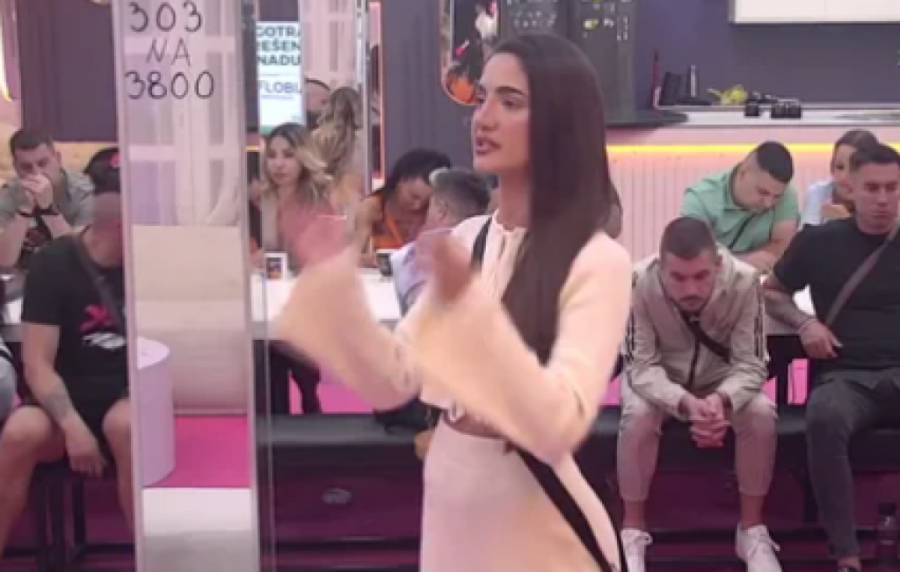 Anđela Đuričić Elita 8
