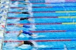 TRANSRODNA OSOBA SE TAKMIČILA SA ŽENAMA, PA ODNELA SVE MEDALJE: Devojke se odmah pobunile!