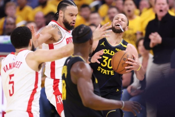 NBA SPEKTAKL: Pogledajte sve detalje sa ludog meča Voriors - Rokets! (VIDEO)