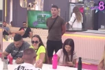 DOČEKAO SVOJIH PET MINUTA: Peja RASKANTAO ovu učesnicu rijalitija, ona zanemela od šoka! (FOTO)
