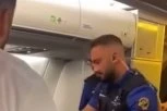 ALBANAC NAPRAVIO HAOS U AVIONU! Pokušao da usred leta otvori vrata, a onda se dogodio VELIKI OBRT (VIDEO)