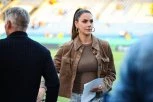 OVO SU SVI ČEKALI: OGLASILA SE ŽENA ZA KOJU SE VERUJE DA JE RASTURILA BRAK ANI IVANOVIĆ: U prvom planu trudnički stomak Ester Sedlaček - ljudi u transu! (FOTO)