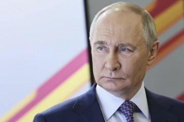 POZNAJE PUTINA U DUŠU: Nećete verovati ko je bio među gostima na Paradi pobede u Moskvi