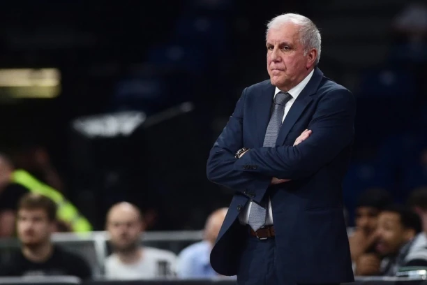 OBRADOVIĆ ZABRINUO NAVIJAČE PRED PLEJ-OF: Povrede kroje Partizanov tim!