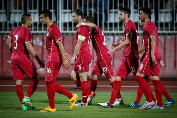 ŽIVOT PIŠE ROMANE: Preko niželigaških terena do španske "Primere" i nacionalnog dresa!