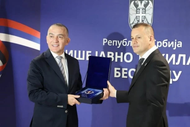 Ministar pravde Nenad Vujić dobio zahvalnicu od Višeg javnog tužilaštva u Beogradu!
